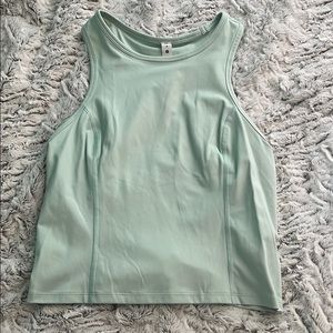 Lululemon cropped tank